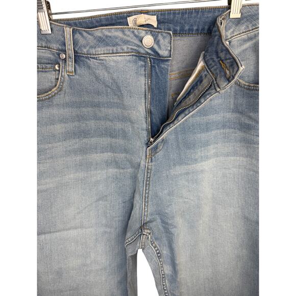 Candace Cameron Bure Jeans 20W TALL  NWT Light Wash Stretch Denim Mid Rise - Picture 4 of 10
